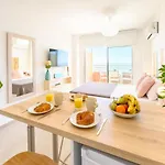 Stella Maris Spectacular Sea, Terrace & Pool By 10tosea Appartement