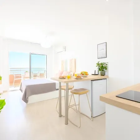 アパート Stella Maris Spectacular Sea, Terrace & Pool By 10tosea